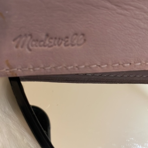 Madewell Leather Wallet - Picture 8 of 9